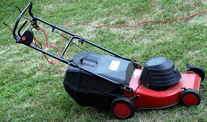 Global Power Lawn Mower Market